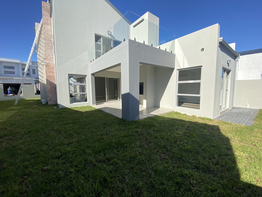 4 Bedroom Property for Sale in Sandown Western Cape